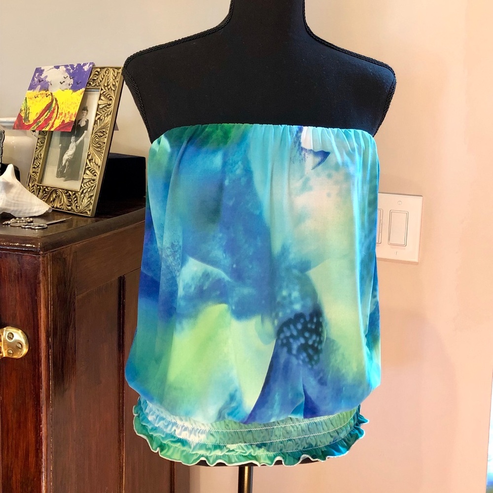 Gorgeous top by Body Language Paris.